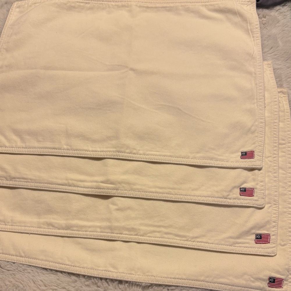 *18”x4” New vintage Ralph Lauren Cream Placemats with Flag Detail set of 4-